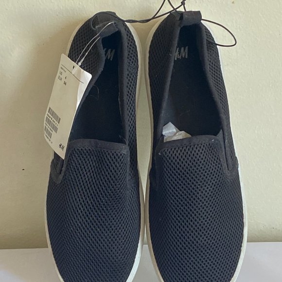 H&M Kid's Boot Size 4 (LIKE NEW) - Picture 1 of 6